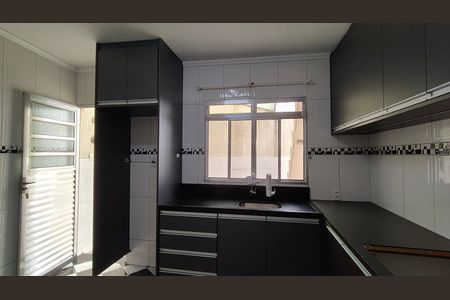 Casa para alugar com 160m², 2 quartos e 1 vaga