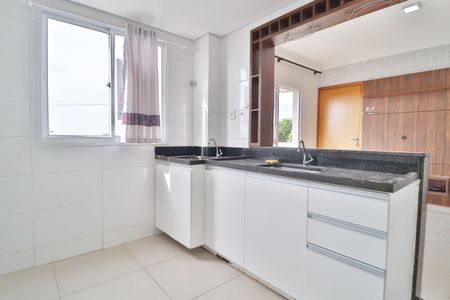 Apartamento para alugar com 56m², 2 quartos e 2 vagasCozinha
