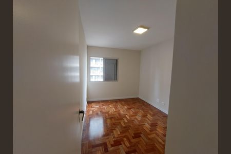 Apartamento para alugar com 72m², 2 quartos e 1 vagaQuarto