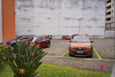 Sala - vista de apartamento para alugar com 1 quarto, 50m² em Higienópolis, Porto Alegre