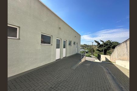 Casa de condomínio para alugar com 360m², 5 quartos e 4 vagasFachada