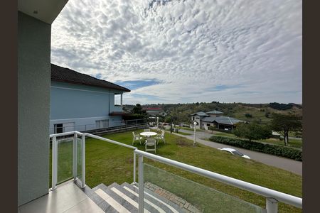 Sala - Vista de casa de condomínio para alugar com 5 quartos, 360m² em Parque Residencial Santa Paula, Jacareí