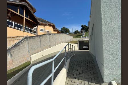 Casa de condomínio para alugar com 360m², 5 quartos e 4 vagasFachada