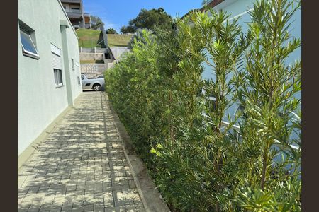 Casa de condomínio para alugar com 360m², 5 quartos e 4 vagasFachada