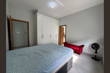 Casa de condomínio para alugar com 360m², 5 quartos e 4 vagasSuíte 2