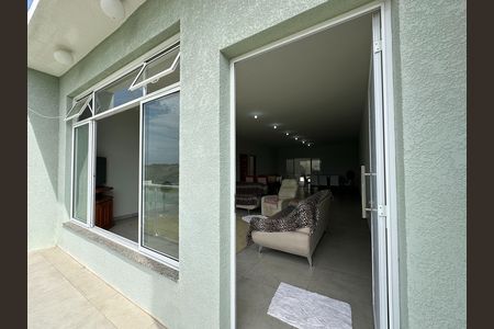 Sala - Varanda de casa de condomínio para alugar com 5 quartos, 360m² em Parque Residencial Santa Paula, Jacareí