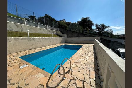 Casa de condomínio para alugar com 360m², 5 quartos e 4 vagasPiscina