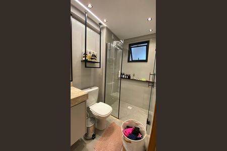 Apartamento para alugar com 71m², 2 quartos e 1 vaga Apartamento para alugar com 71m², 2 quartos e 1 vagaBanheiro