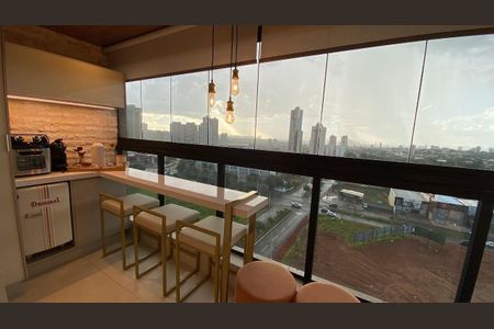 Apartamento para alugar com 71m², 2 quartos e 1 vaga Apartamento para alugar com 71m², 2 quartos e 1 vagaVaranda