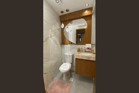 Apartamento para alugar com 71m², 2 quartos e 1 vaga Apartamento para alugar com 71m², 2 quartos e 1 vagaBanheiro