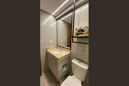 Apartamento para alugar com 71m², 2 quartos e 1 vaga Apartamento para alugar com 71m², 2 quartos e 1 vagaBanheiro
