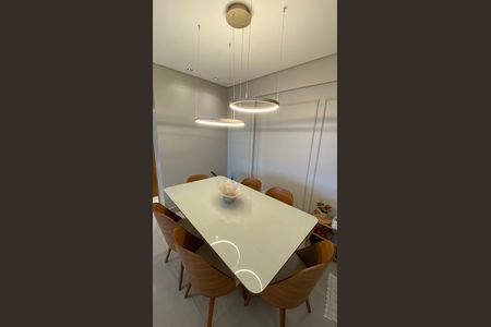 Apartamento para alugar com 71m², 2 quartos e 1 vaga Apartamento para alugar com 71m², 2 quartos e 1 vagaSala de Jantar