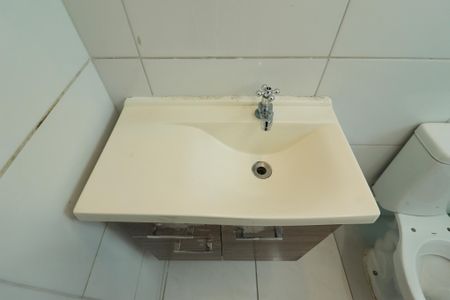 Apartamento para alugar com 70m², 2 quartos e sem vagaBanheiro