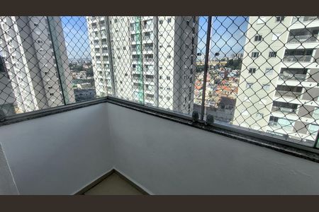 Apartamento à venda com 70m², 1 quarto e 1 vaga Apartamento à venda com 70m², 1 quarto e 1 vagaVaranda