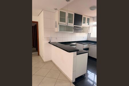 Apartamento à venda com 176m², 4 quartos e 2 vagas