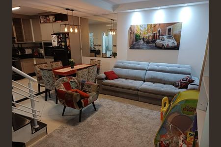 Casa de condomínio à venda com 141m², 3 quartos e 2 vagas