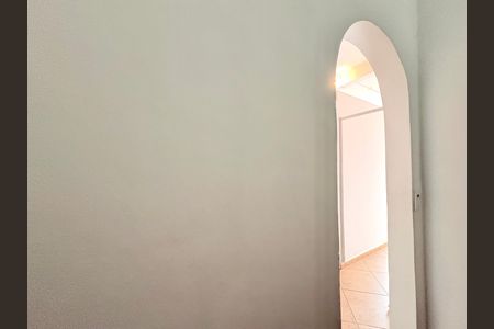 Casa à venda com 214m², 5 quartos e 5 vagas Casa à venda com 214m², 5 quartos e 5 vagasQuarto 2 - Casa 2