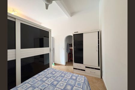 Casa à venda com 214m², 5 quartos e 5 vagas Casa à venda com 214m², 5 quartos e 5 vagasQuarto 1 - Casa 2
