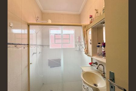 Casa à venda com 214m², 5 quartos e 5 vagas Casa à venda com 214m², 5 quartos e 5 vagasBanheiro - Casa 1