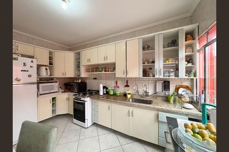 Casa à venda com 214m², 5 quartos e 5 vagas Casa à venda com 214m², 5 quartos e 5 vagasCozinha - Casa 1