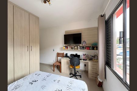 Casa à venda com 214m², 5 quartos e 5 vagas Casa à venda com 214m², 5 quartos e 5 vagasQuarto 2 - Casa 1