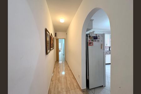 Casa à venda com 214m², 5 quartos e 5 vagas Casa à venda com 214m², 5 quartos e 5 vagasCorredor dos quartos - Casa 1