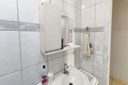 Casa à venda com 200m², 2 quartos e 3 vagas Casa à venda com 200m², 2 quartos e 3 vagasBanheiro