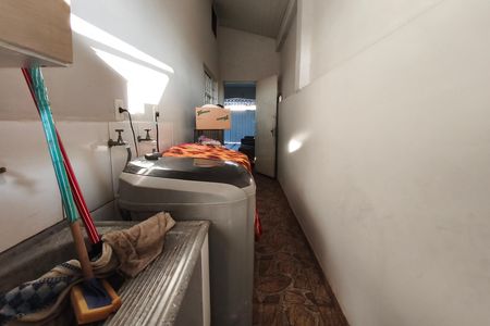 Casa à venda com 200m², 2 quartos e 3 vagas Casa à venda com 200m², 2 quartos e 3 vagasÁrea de Serviço
