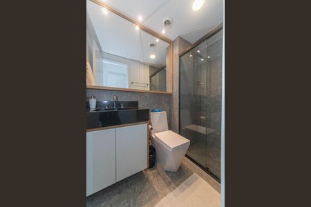 Apartamento à venda com 94m², 2 quartos e 1 vaga Apartamento à venda com 94m², 2 quartos e 1 vagaBanheiro da Suíte 2