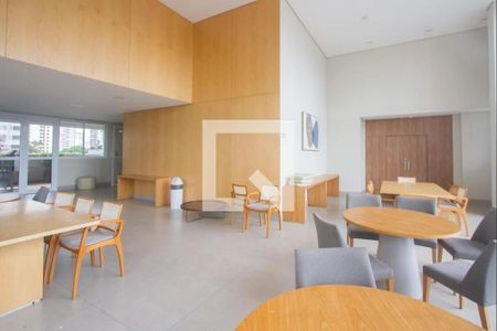Apartamento à venda com 94m², 2 quartos e 1 vaga Apartamento à venda com 94m², 2 quartos e 1 vagaArea Comum