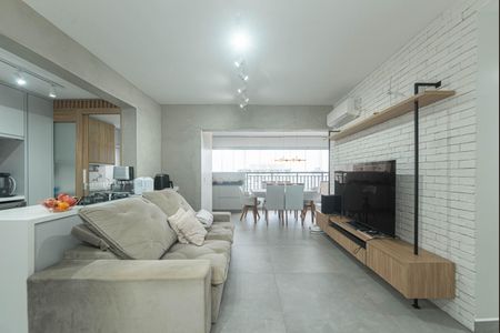 Apartamento à venda com 94m², 2 quartos e 1 vaga Apartamento à venda com 94m², 2 quartos e 1 vagaSala