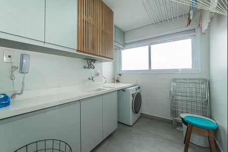 Apartamento à venda com 94m², 2 quartos e 1 vaga Apartamento à venda com 94m², 2 quartos e 1 vagaLavanderia