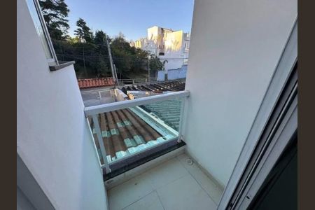 Casa à venda com 79m², 2 quartos e 2 vagas