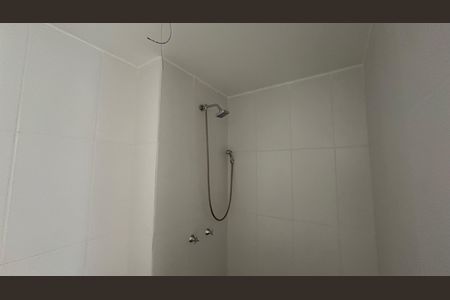 Apartamento para alugar com 67m², 2 quartos e 1 vaga Apartamento para alugar com 67m², 2 quartos e 1 vagaBanheiro do Quarto 2