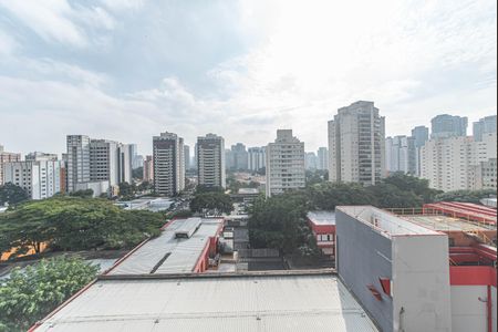 Apartamento à venda com 35m², 1 quarto e sem vaga Apartamento à venda com 35m², 1 quarto e sem vagaVaranda - Vista