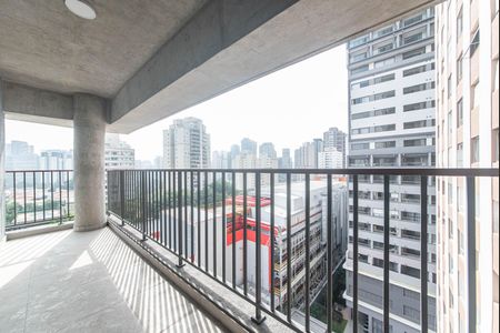 Apartamento à venda com 35m², 1 quarto e sem vaga Apartamento à venda com 35m², 1 quarto e sem vagaVaranda