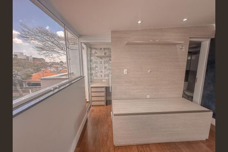 Apartamento à venda com 90m², 2 quartos e 1 vaga