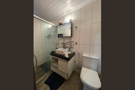 Apartamento à venda com 4 quartos, 102m² em Pompéia, Belo Horizonte