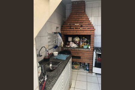 Casa à venda com 3 quartos, 137m² em Jardim Santa Edwirges, Guarulhos