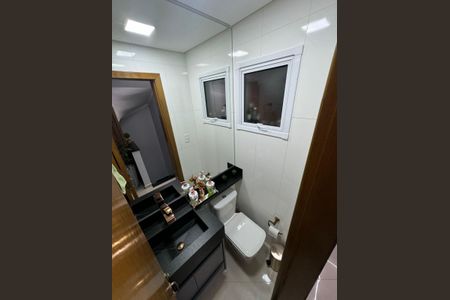 Casa à venda com 90m², 2 quartos e 2 vagas
