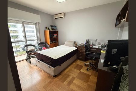 Apartamento à venda com 137m², 3 quartos e 1 vaga