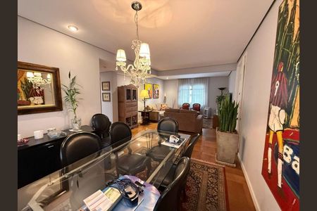Apartamento à venda com 137m², 3 quartos e 1 vaga