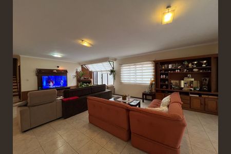Casa à venda com 343m², 5 quartos e 4 vagas