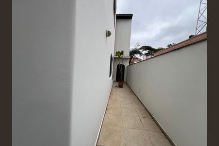 Casa à venda com 343m², 5 quartos e 4 vagas