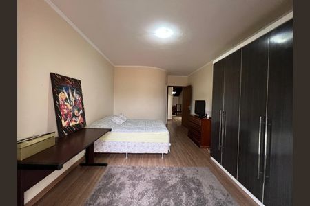 Casa à venda com 343m², 5 quartos e 4 vagas