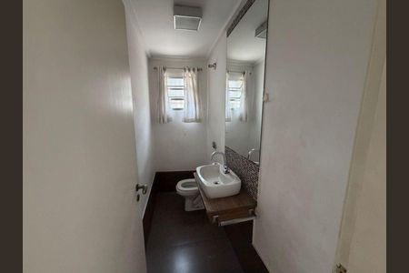 Casa à venda com 284m², 3 quartos e 13 vagas