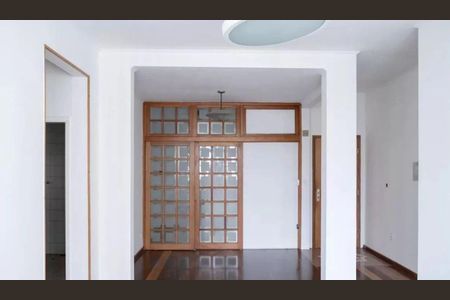 Apartamento à venda com 100m², 2 quartos e sem vaga