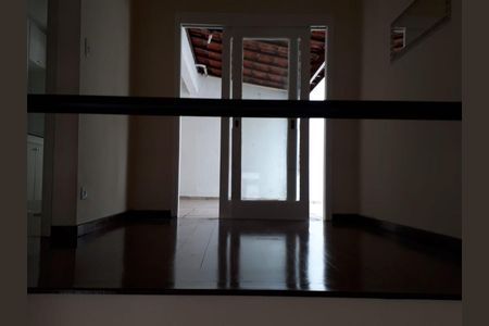Casa à venda com 140m², 2 quartos e 1 vaga