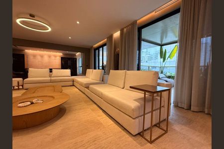 Apartamento à venda com 579m², 4 quartos e 8 vagas