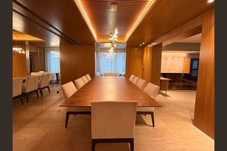 Apartamento à venda com 579m², 4 quartos e 8 vagas